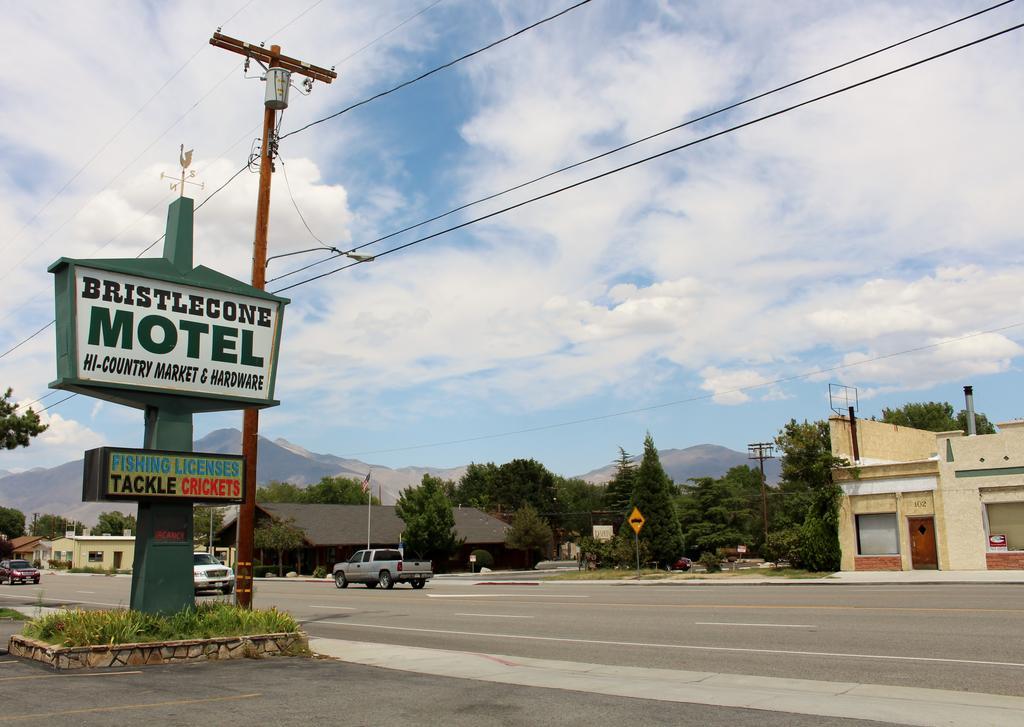 Bristlecone Motel Биг Пайн Екстериор снимка